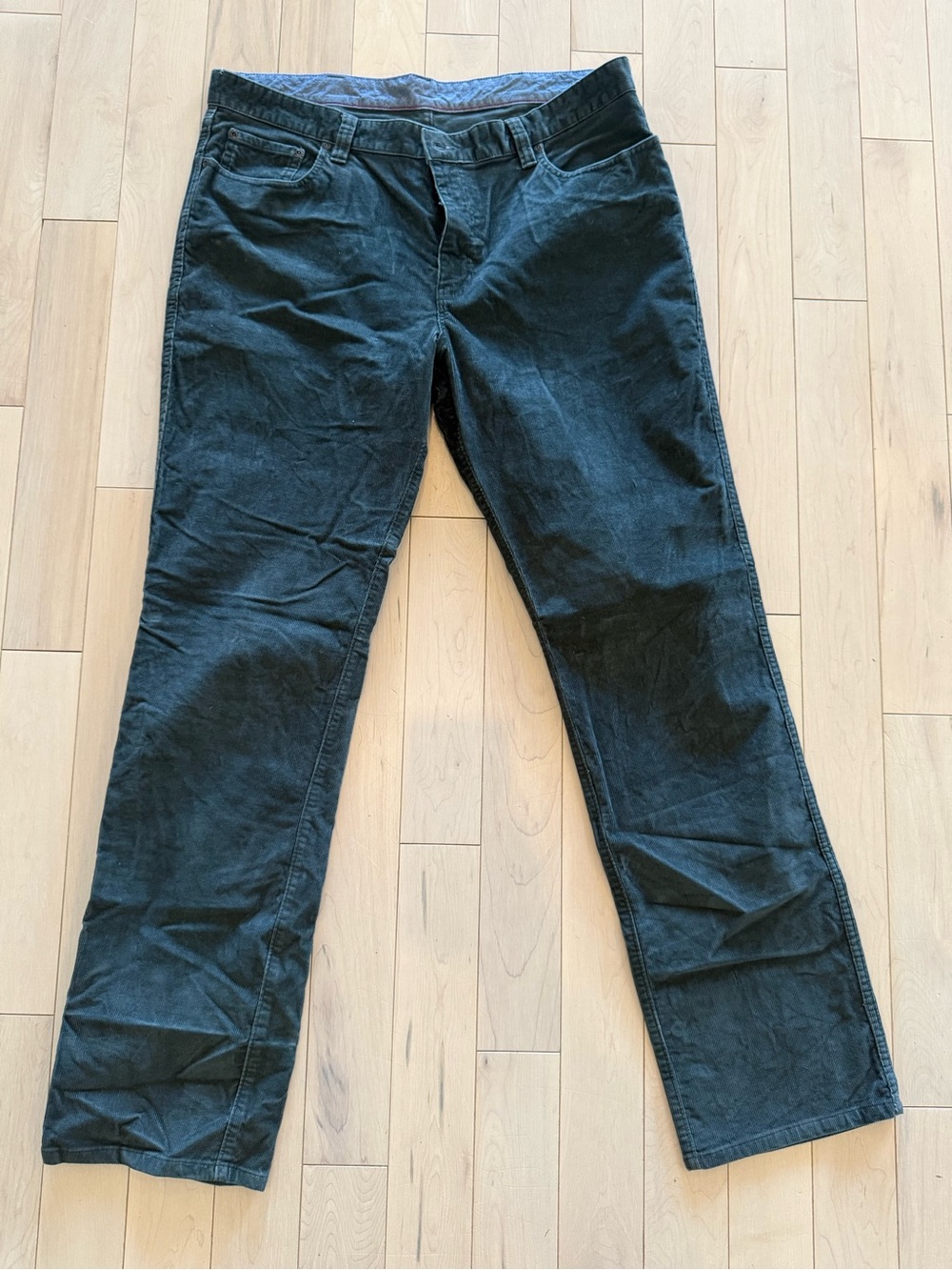 L.L. Bean Men’s Green / Grey Straight-Leg Jeans